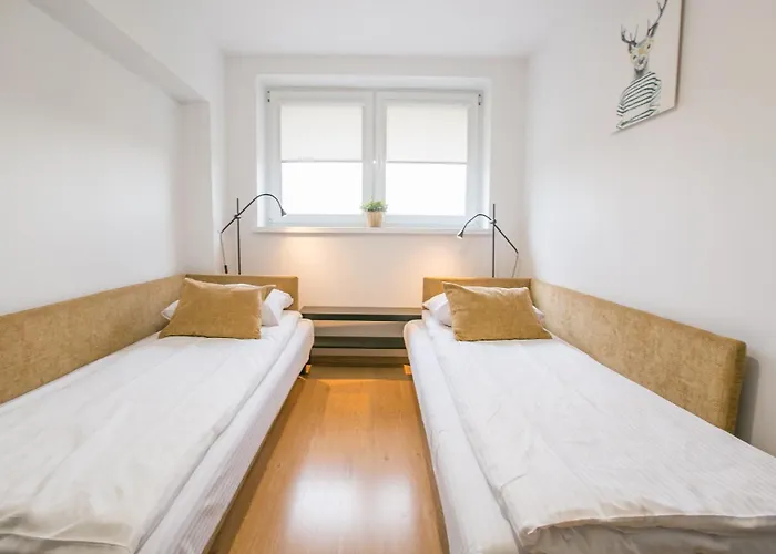 W Parku Lesnym Ul Cicha 1 - Polanicaapartamenty Pl * Polanica-Zdrój