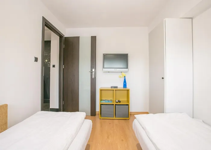 W Parku Lesnym Ul Cicha 1 - Polanicaapartamenty Pl Polanica-Zdrój